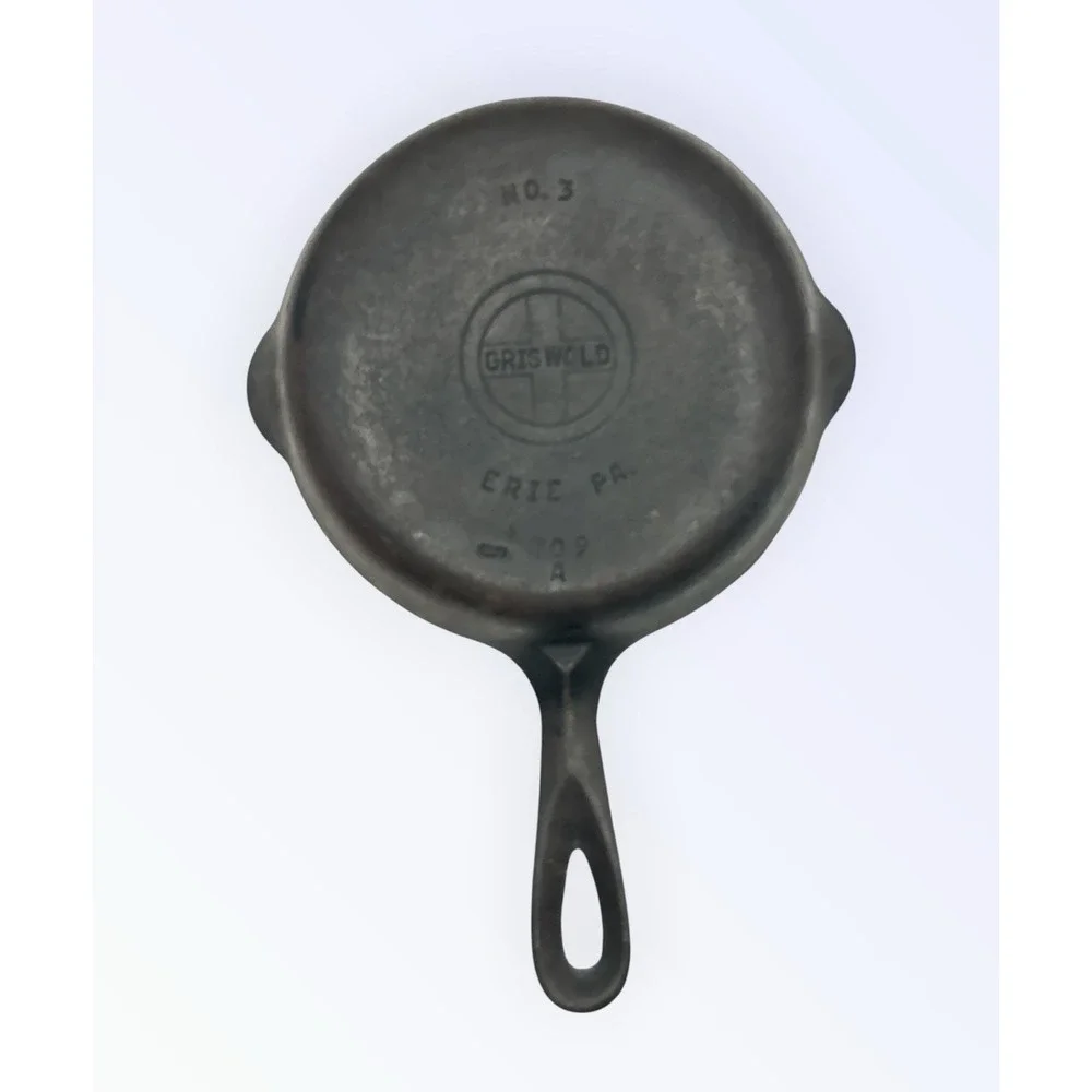 Vintage GRISWOLD Cast Iron Skillet No. 3 Erie PA 709 A Frying Pan USA 6.5